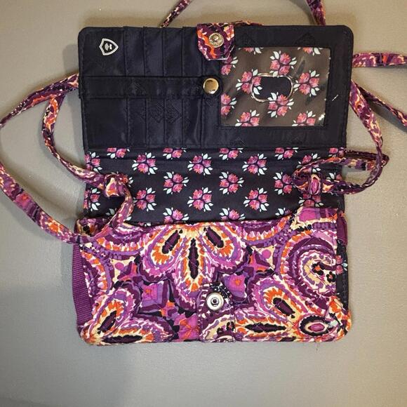 Vera Bradley Dream Tapestry Riley Crossbody Wallet Purse Quilted Floral Paisley - Picture 1 of 12